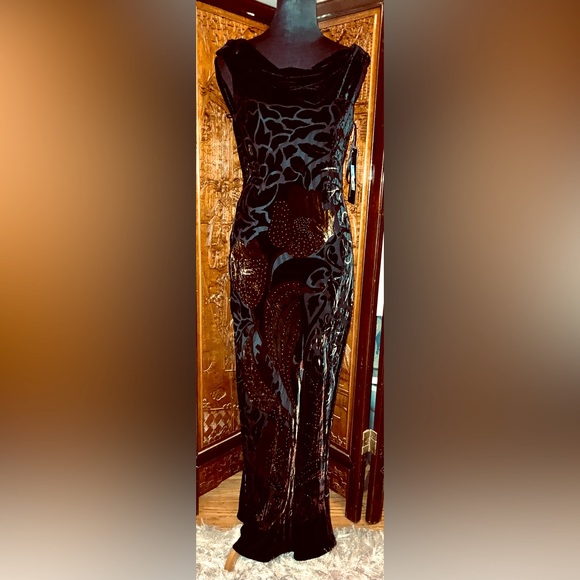 NWT Sue Wong Nocturne Velvet Burnout Beaded Gown - Picture 3 of 9